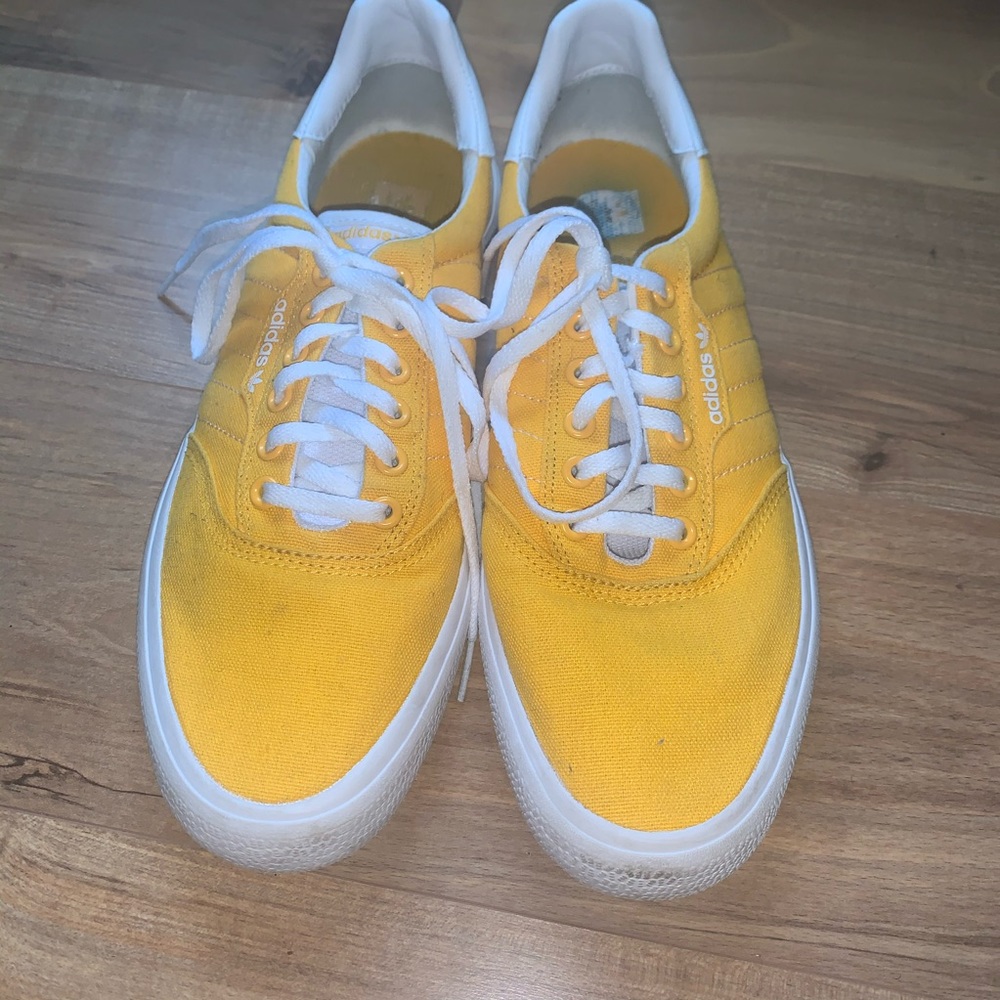 Adidas Originals Unisex Skate Shoe Size 10